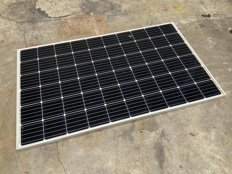 Solar Panels 1640x990 (x7) Carousel 1