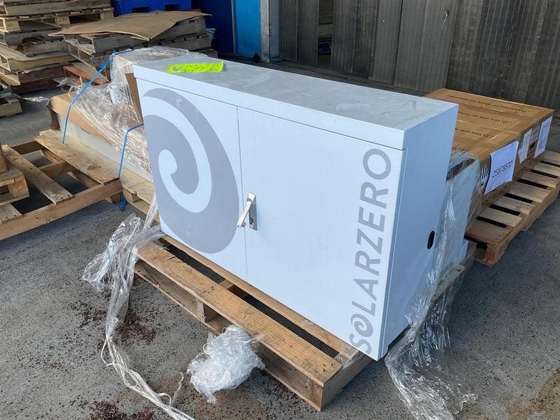 Outdoor Energy Storage with Goodwe GW5048-ES Inverter Carousel 1