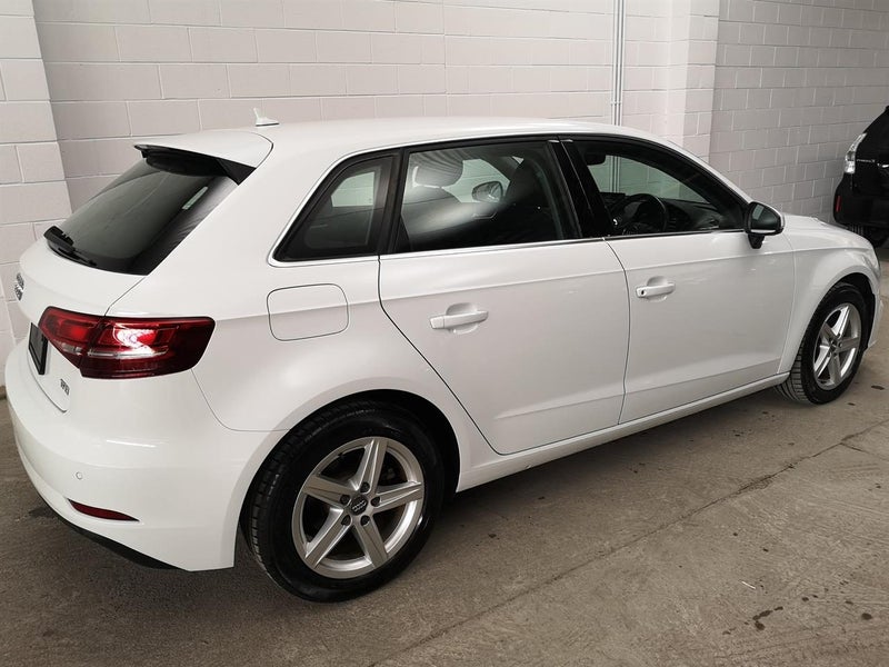 2017 Audi A3 1.4 TFSI Sportback Nice white with...62864756780291111