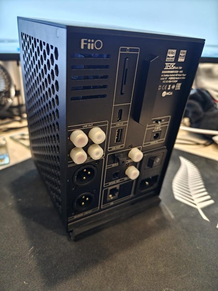 Fiio R7: An all in 1 Streaming Amplifier w/new pair of Fiio SP3 speakers64393616140545113
