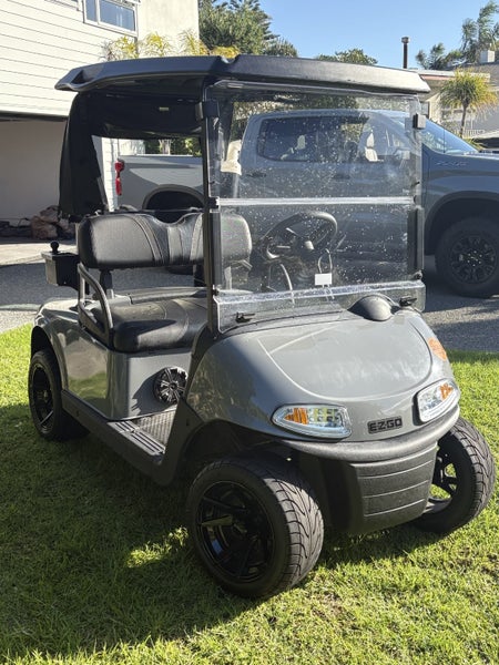 Golf cart Ezgo62863856550274111