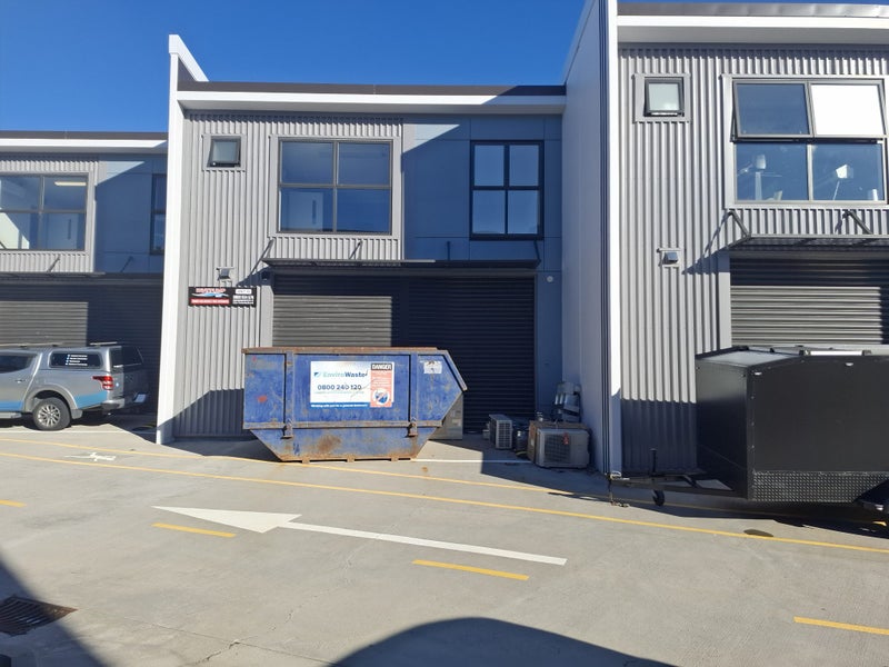 Image 1 of 8
