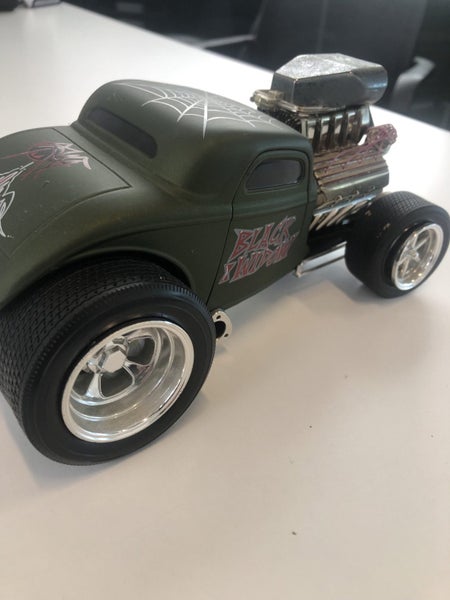 1:18 BLACK WIDOW Coupe.62863240237826111