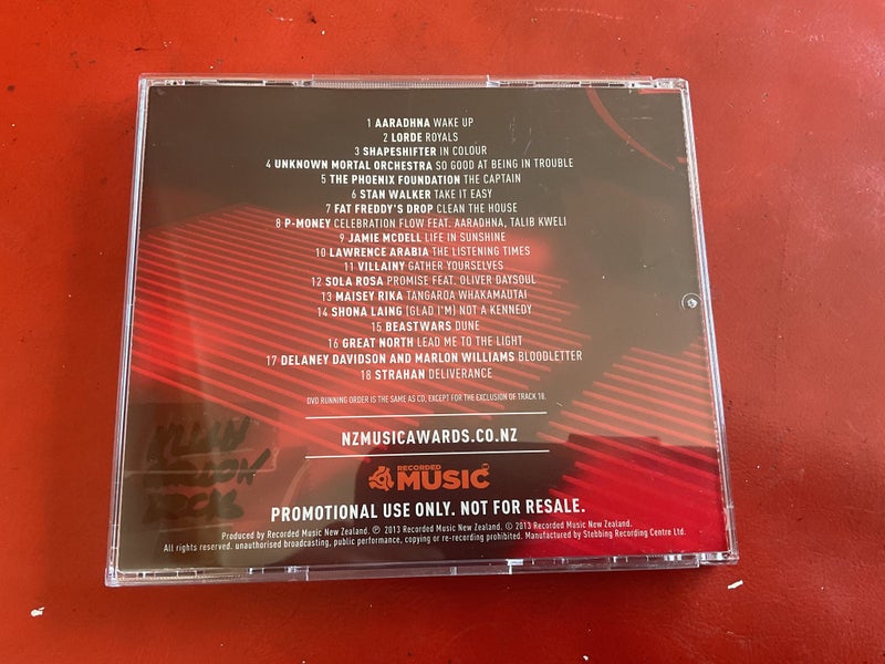 Vodafone New Zealand Music Awards 2013 (CD / DVD) Carousel 2