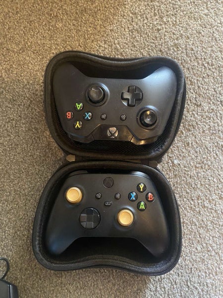 Bulk Xbox games and controllers62863851173379112