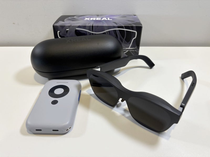 XREAL Air2 AR Glasses Carousel 2