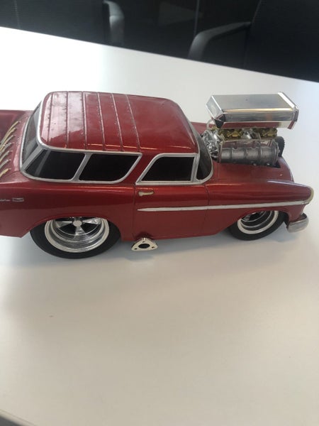 1:18 RED BELAIR628632406773771124