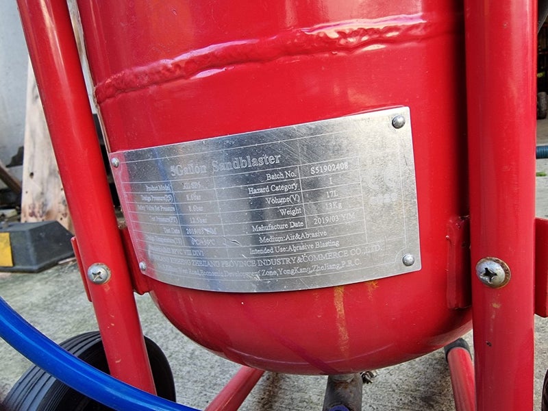 5 gallon sandblaster Carousel 2