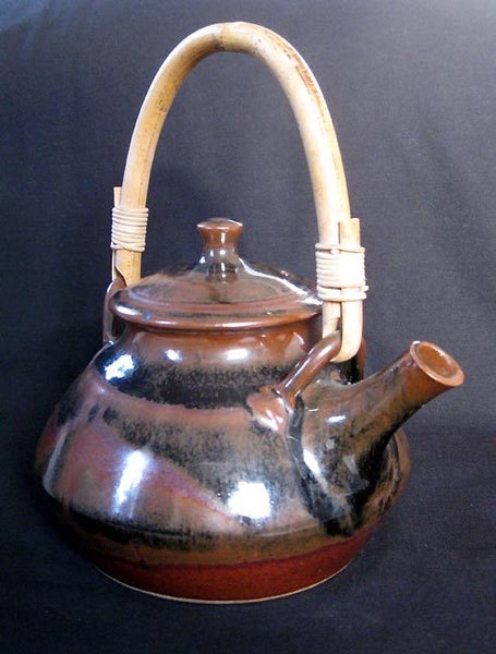 New Zealand Pottery tea kettle with glossy glaze by Aucklander Peter Stitchbury62863238300289112