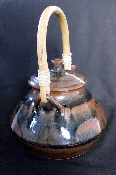 New Zealand Pottery tea kettle with glossy glaze by Aucklander Peter Stitchbury62863238300289113