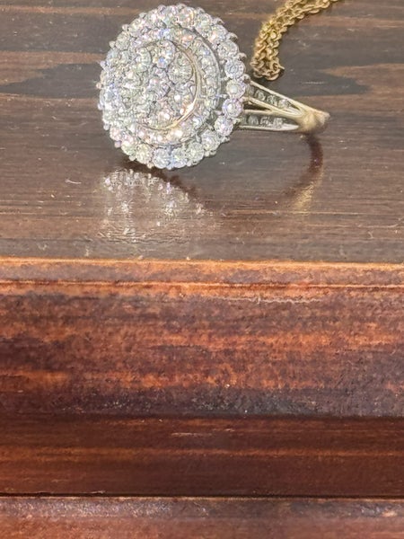 Diamond and gold ring628638528848651118