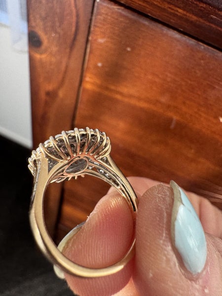 Diamond and gold ring62863852884865112