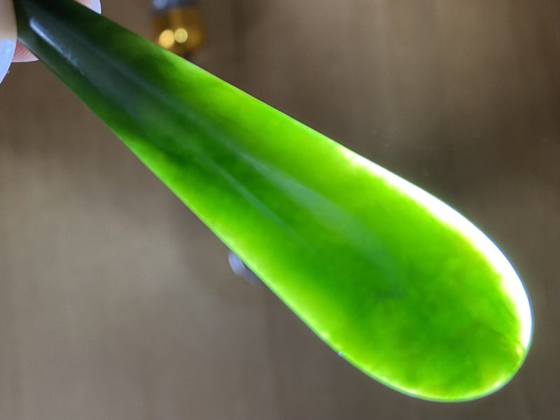 $1 Res!! Greenstone/Pounamu Roimata *Kawakawa* Carousel 5