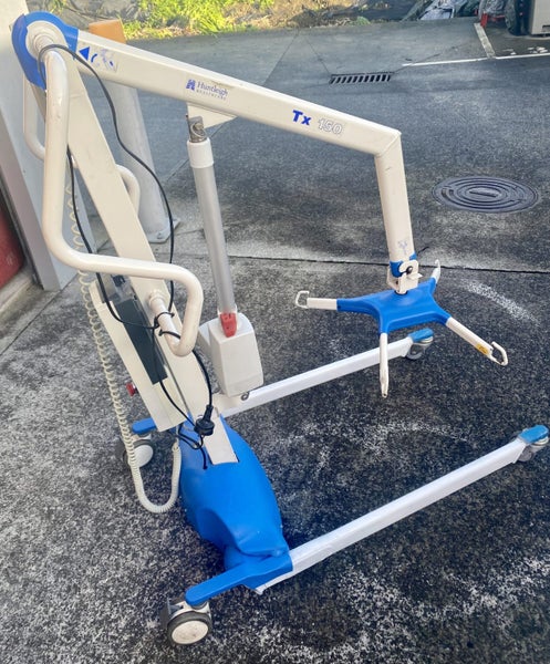 Huntleigh Healthcare TX-150 Patient Hoist Carousel 1
