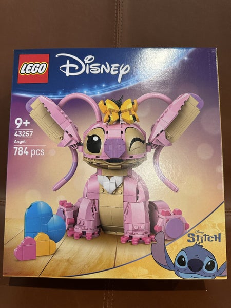 $1 Res Lego 43257 Angel Carousel 1