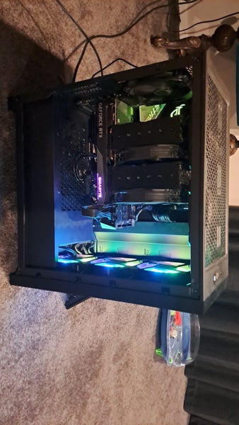 Gaming PC R5 5600x and 307062863848272898112