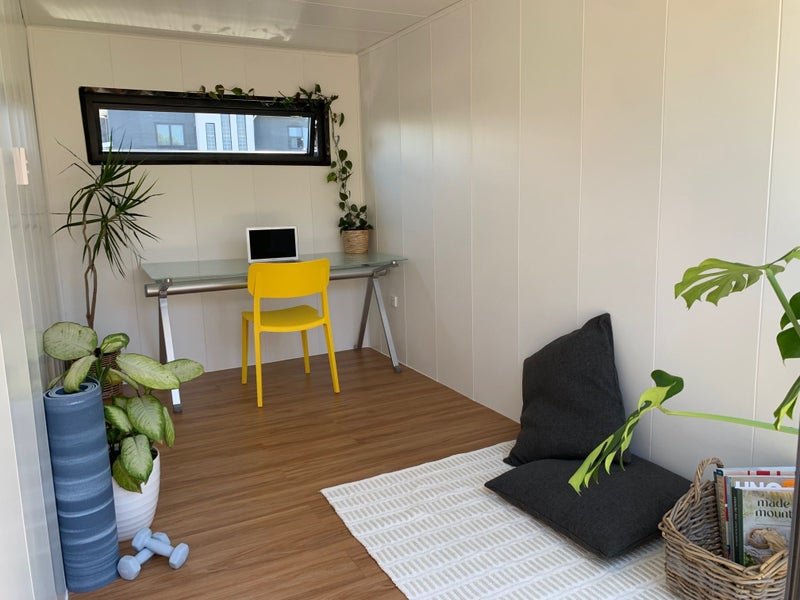 Prefab kitset 4.0 x 2.3 m modern cabin / sleepout / office *** $1 reserve *** Carousel 2
