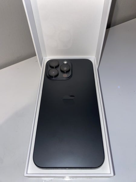 iPhone 15 Pro Max 256GB62933724863617111