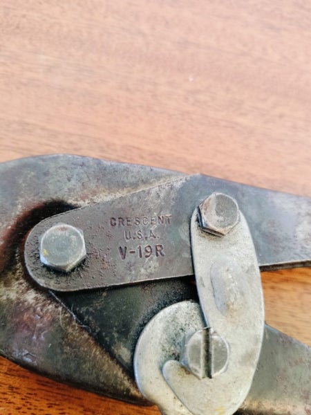Crescent Wiss aviation snips Carousel 2