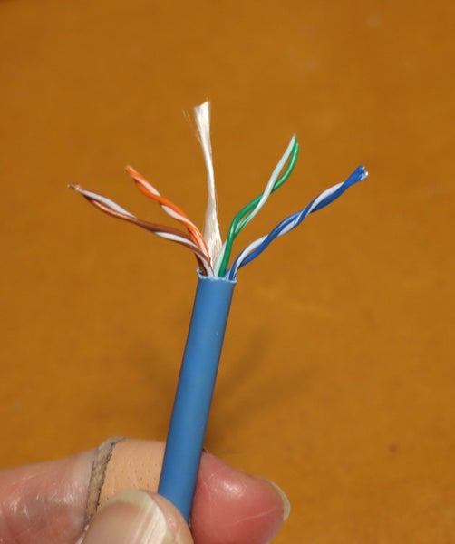 BELDEN WIRE CABLE - DATA TWIST 5E Carousel 1