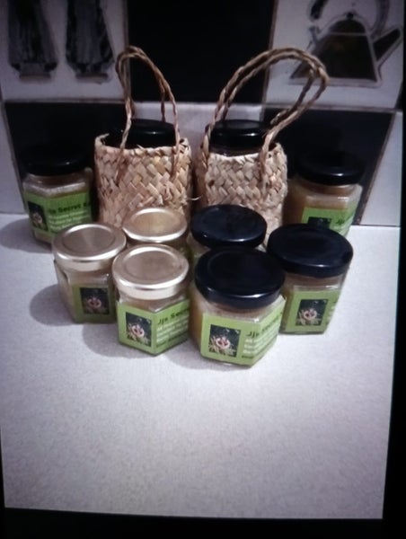Kawakawa all purpose ointment Carousel 1