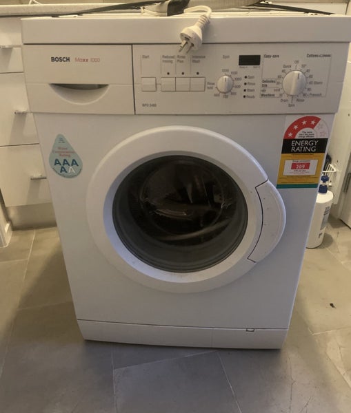 Bosch washing machine -$1 reserve Carousel 1