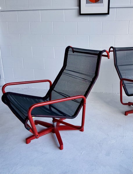 — Vintage Swivel Lounge Chairs —62864726952195111