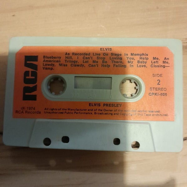 ELVIS RECORDED LIVE ON STAGE IN MEMPHIS GRACELAND cassette Carousel 4