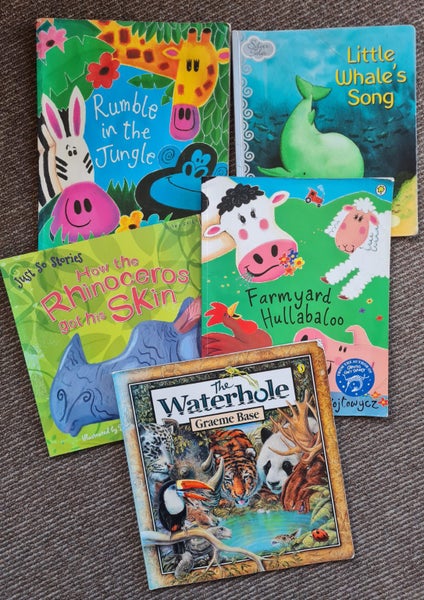 Bulk Kids Books #4 (Base, de Paola, Murphy) Carousel 1