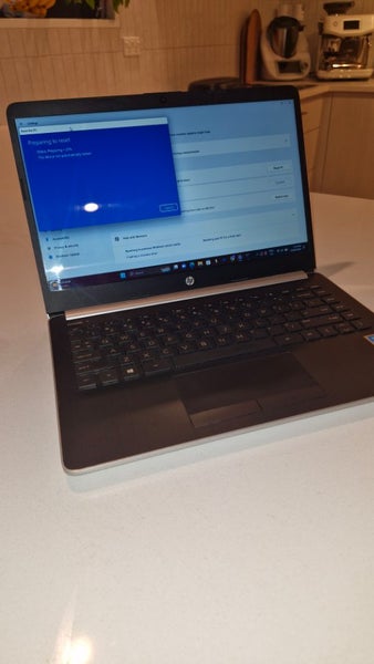 HP Laptop 14Inch 8GB 2.3GHz Windows 11 Home Pentium Gold - Great Condition62866850672386111