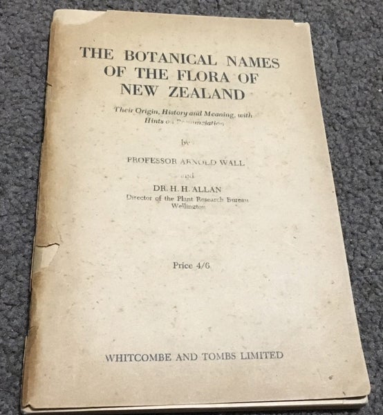 ANTIQUE Botanical names of the flora of New Zealand booklet Carousel 1