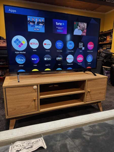 50” Panasonic LED TV + TV Unit62930693975553111