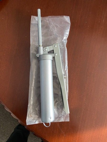 Grease gun Carousel 1