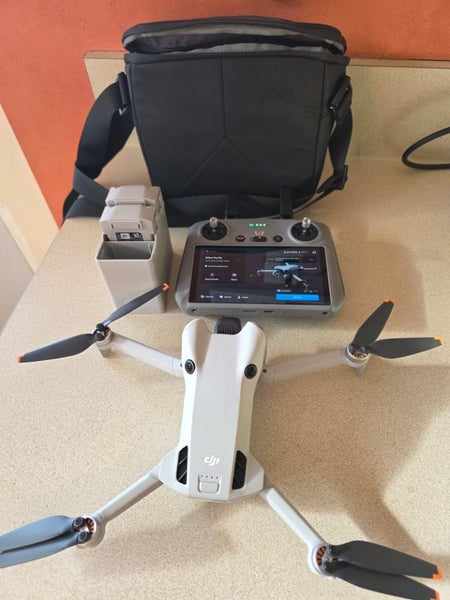 DJI Mini 4 pro fly more62931729396739113