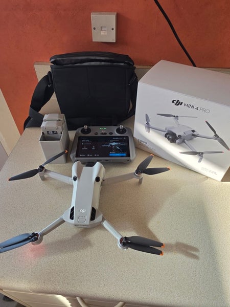 DJI Mini 4 pro fly more Carousel 5