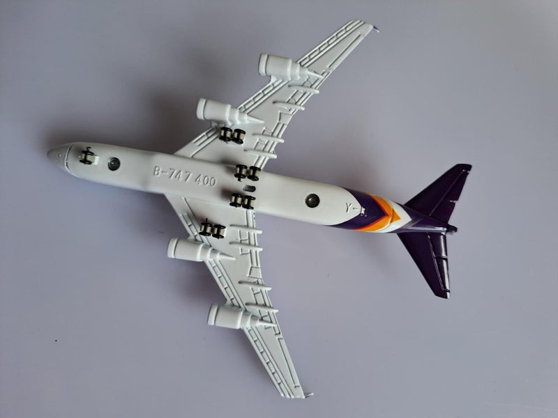 Die Cast AirplaneThai B747 -- 131# Carousel 2