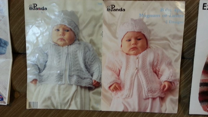 JACKET & HAT KNITTING PATTERNS FOR BABY Panda Carousel 1