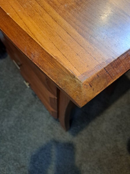 Bedroom set 5 piece Carousel 8