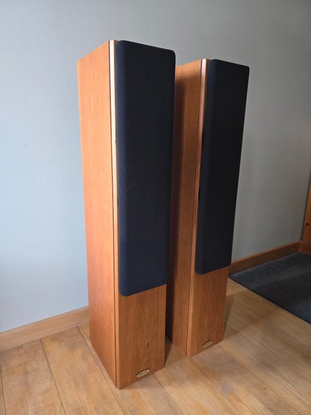 Tannoy Revolution R2 Speakers62863224309378112