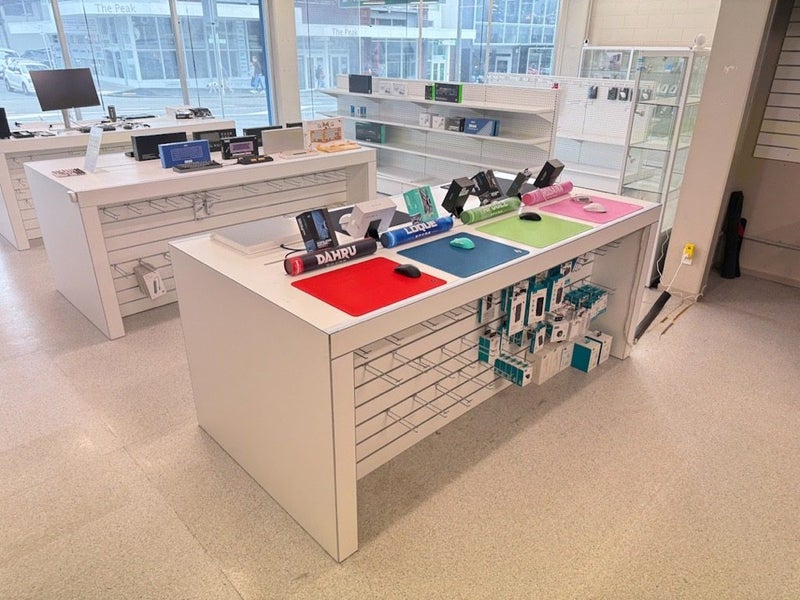 Large Display table or Work bench62930695105537112