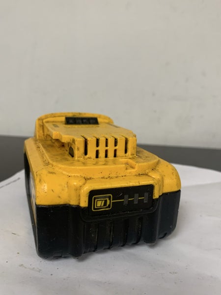 DeWALT 18V 5.0AH DCB184 XR Battery Carousel 9