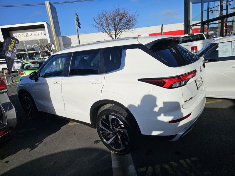 2023 Mitsubishi Outlander XLS62864744511363114