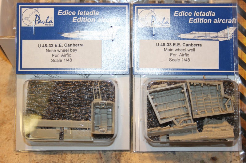 1/48 airfix English electric canberra B with extras62975767987714112