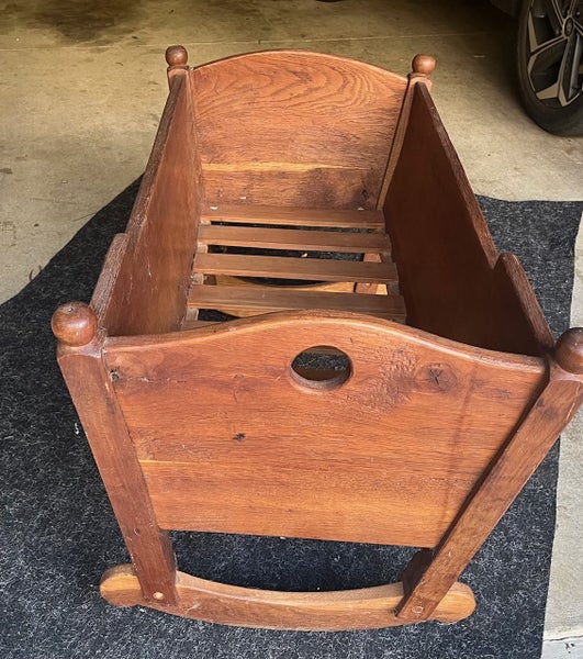 Cradle ( handcrafted)62932726681090110