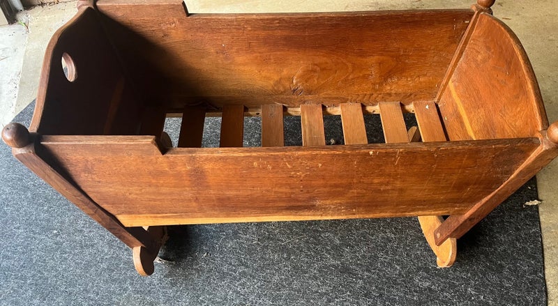 Cradle ( handcrafted)62932726681090111