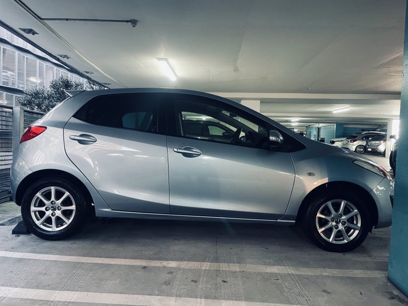 2012 Mazda Demio62854329043201113
