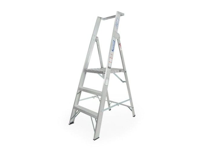 Atom Platform Ladder 3 Step 1.8m Carousel 1
