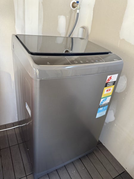 Vogue Washing Machine 8kg Top Loader Carousel 1