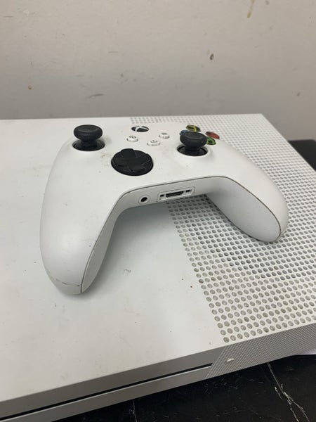 1TB XBOX 1 S Disc Edition Carousel 2