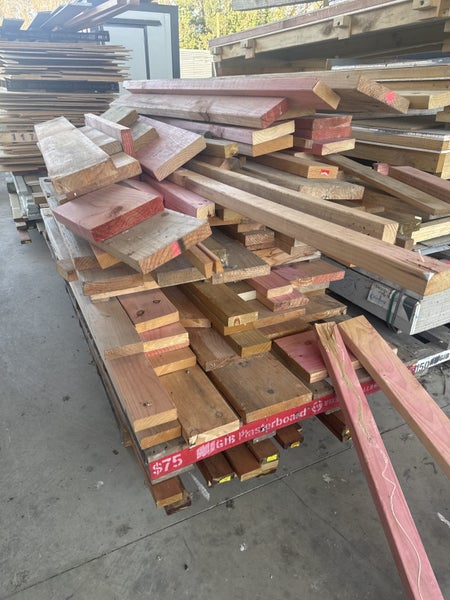 Assorted timber h1.2 Carousel 1